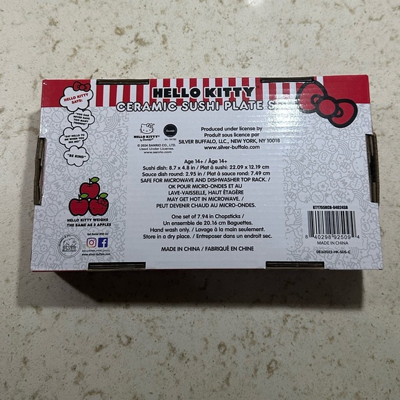 Hello Kitty x Sanrio 3 Piece Ceramic Sushi Set *BNWT* - Picture 2 of 4